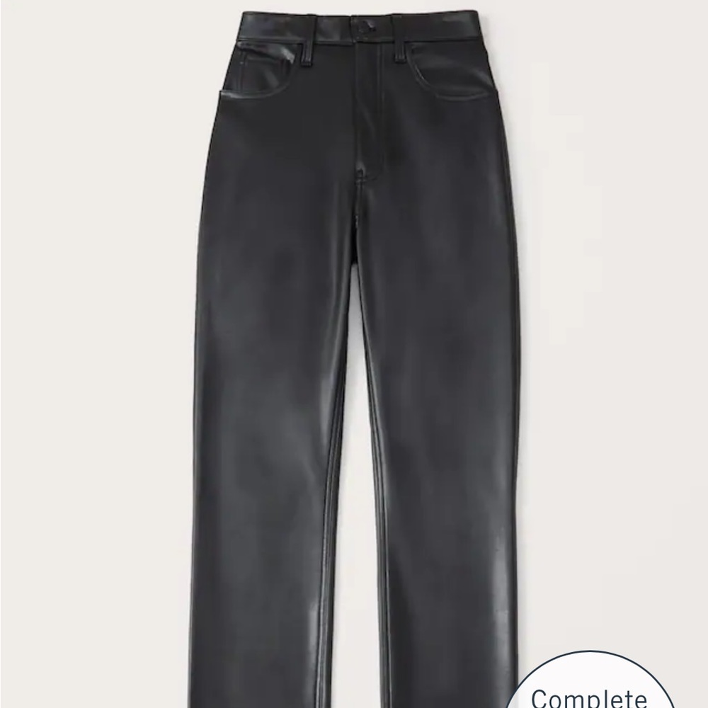 Abercrombie Vegan 90s straight leg pants in size 24